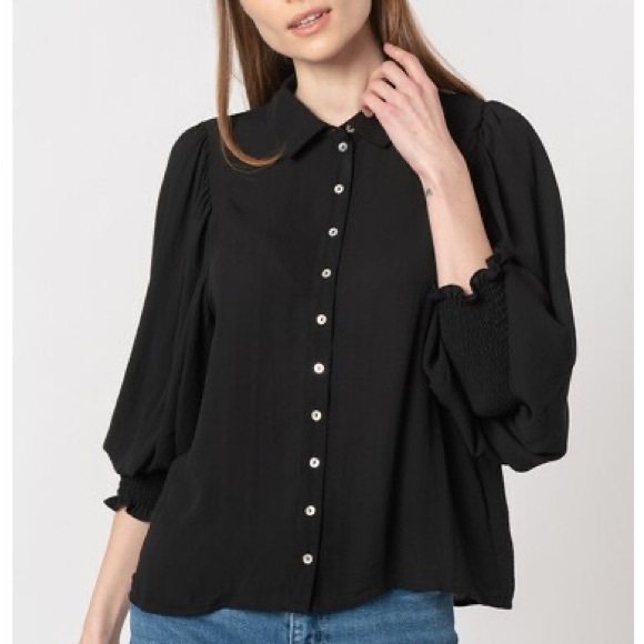 Vero moda Zigga smocked blouse (black) NWT XS - Picture 4 of 4